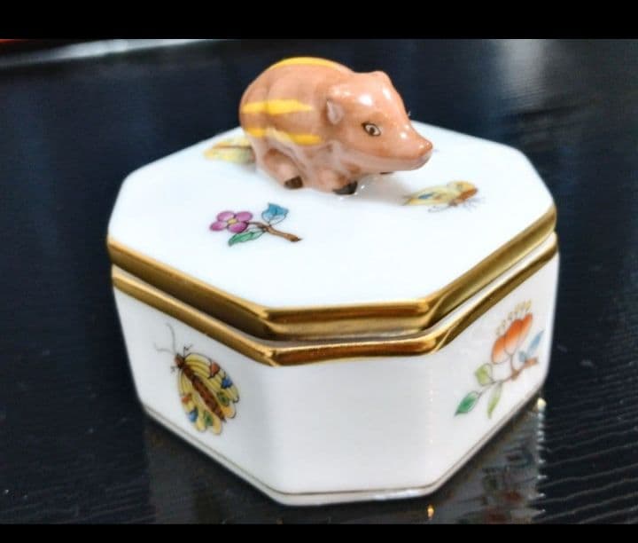 ヘレンド 干支 猪 亥 ウリボウ 瓜坊 ボンボ二エール 小物入れ 1点 八角