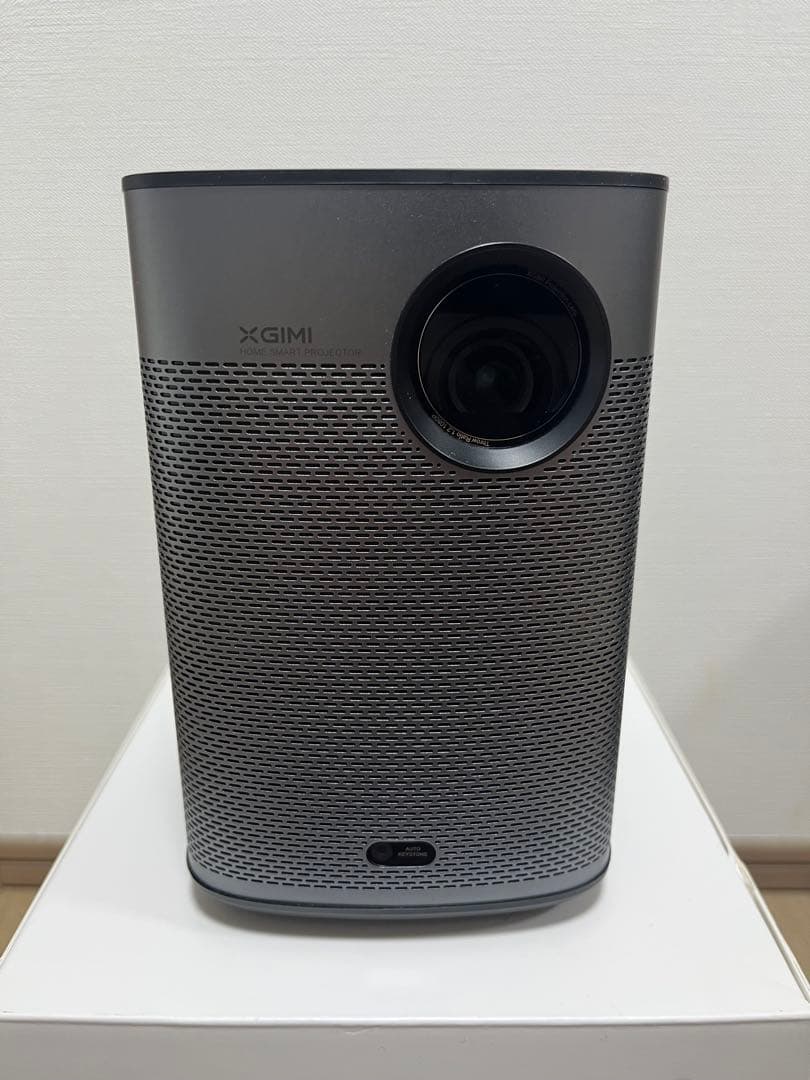 XGIMI Halo+ 1080P ポータブルプロジェクター　備品付き