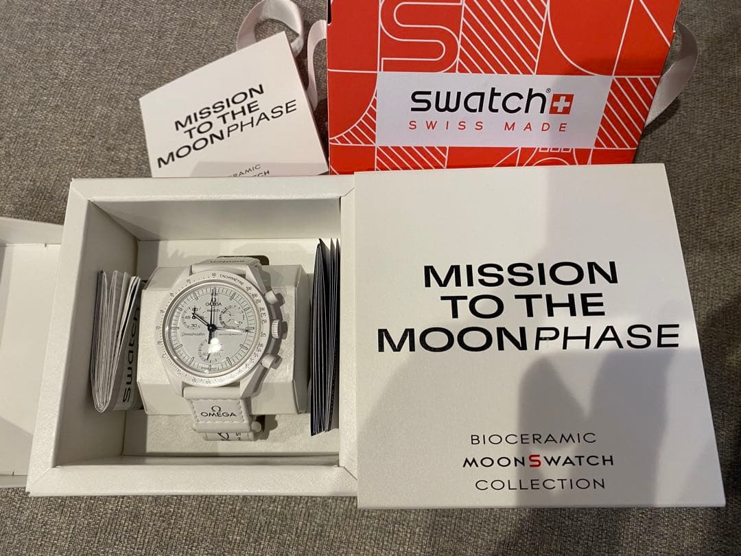 swatch OMEGA × SNOOPY