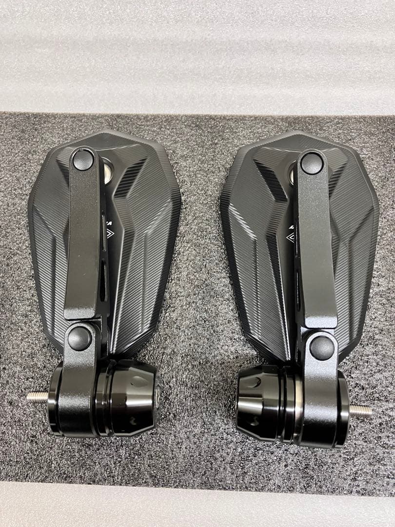 Kaedear カエディア バーエンドミラー( M6ボルト対応)ホンダ車等