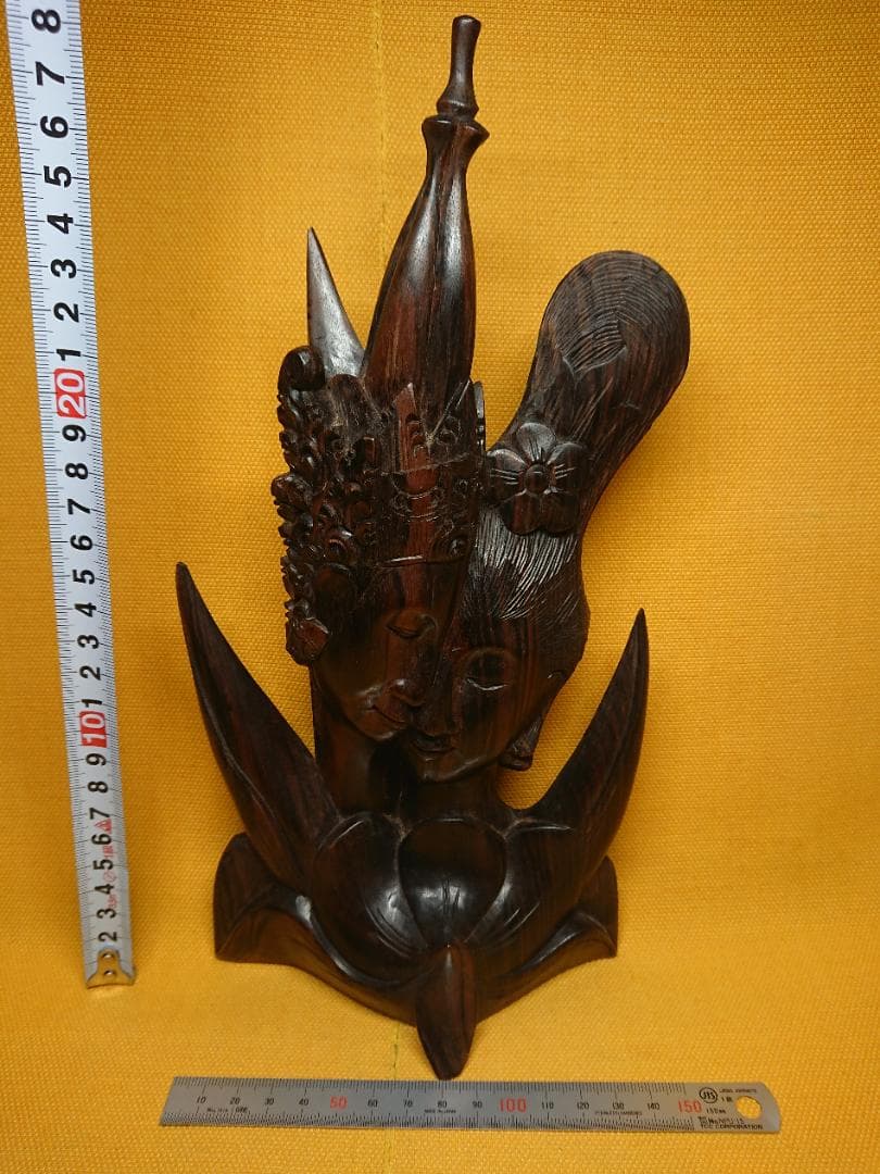 人形　木彫　彫像　オブジェ　置物　インテリア　工芸品　美術品　A1402