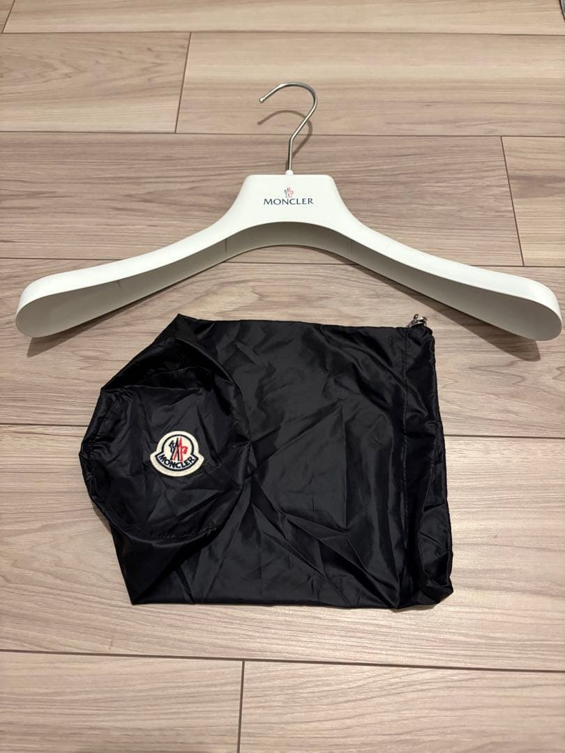 【値下げ】モンクレール Raie ショートダウンジャケット