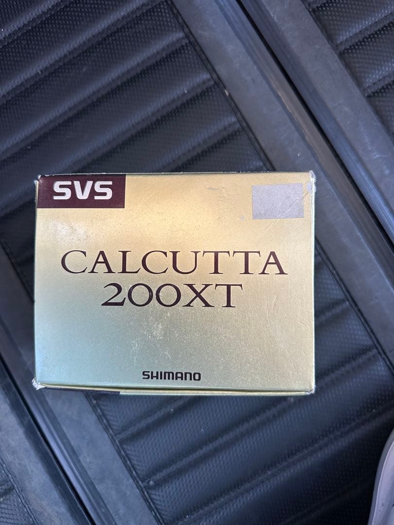 SHIMANO CALCUTTA 200XT ベイトリール