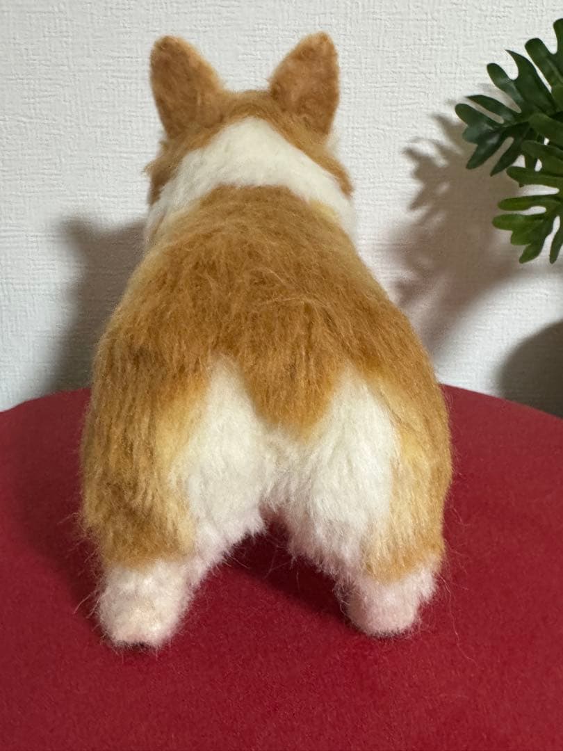 週末値引き！わたわたペット　羊毛フェルト作品　笑顔のコーギー　『一緒に遊ぼうよ』