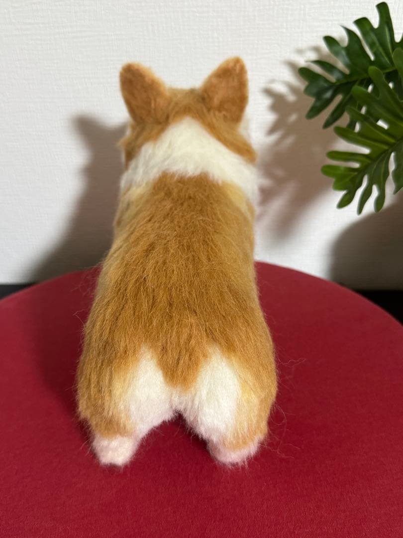 週末値引き！わたわたペット　羊毛フェルト作品　笑顔のコーギー　『一緒に遊ぼうよ』