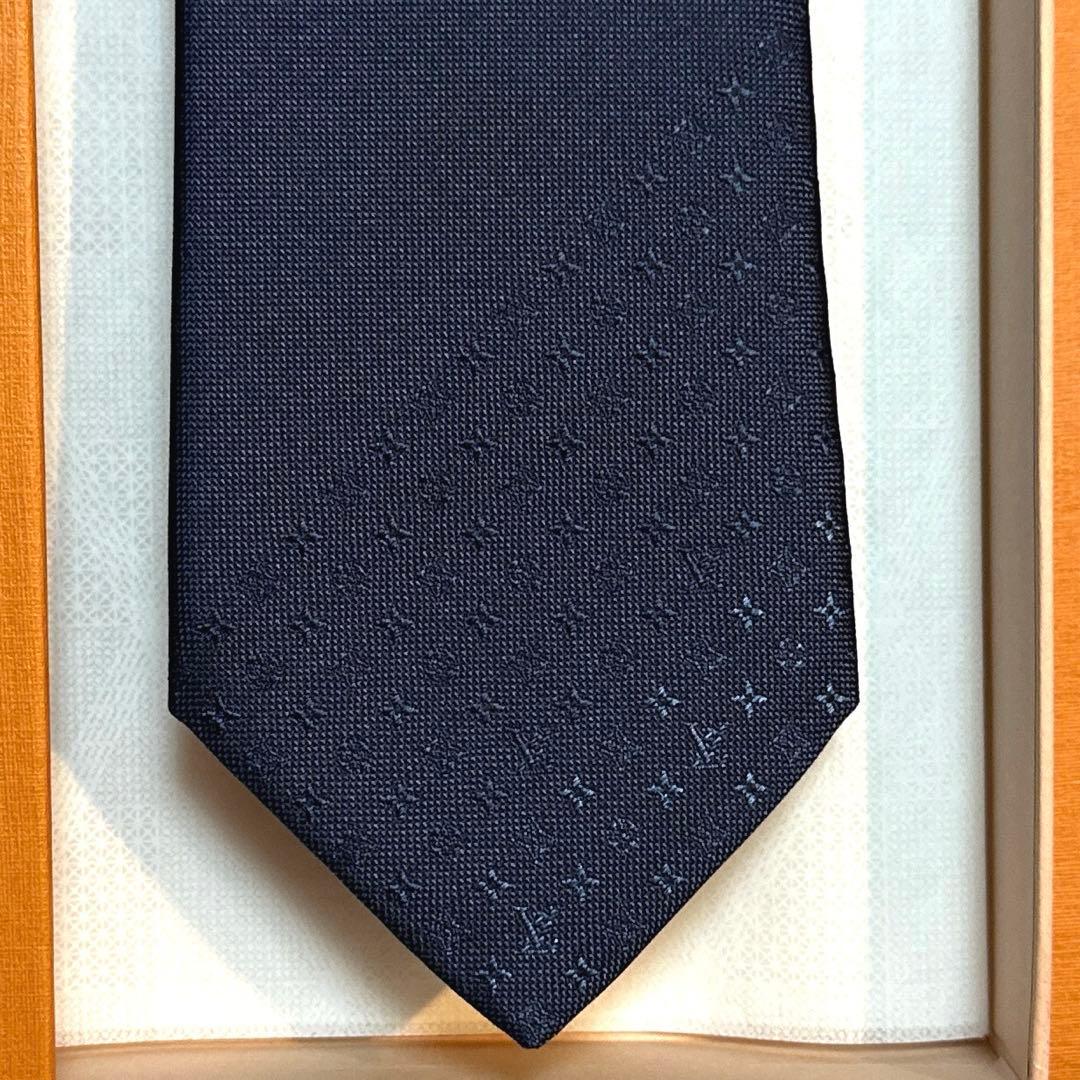 とも出品です。　　ルイ ヴィトン モノグラムグラディエント 新品 未使用