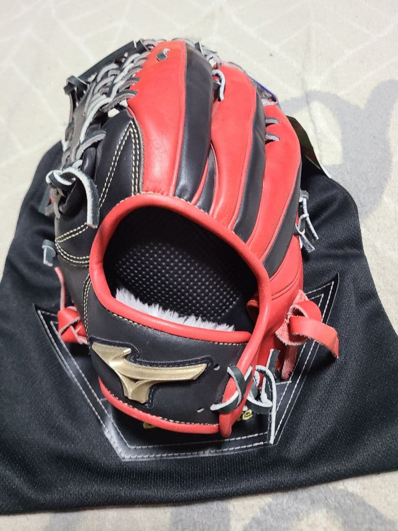 ミズノ ソフトボール用 グローバルエリート 外野手用 1AJGS26517