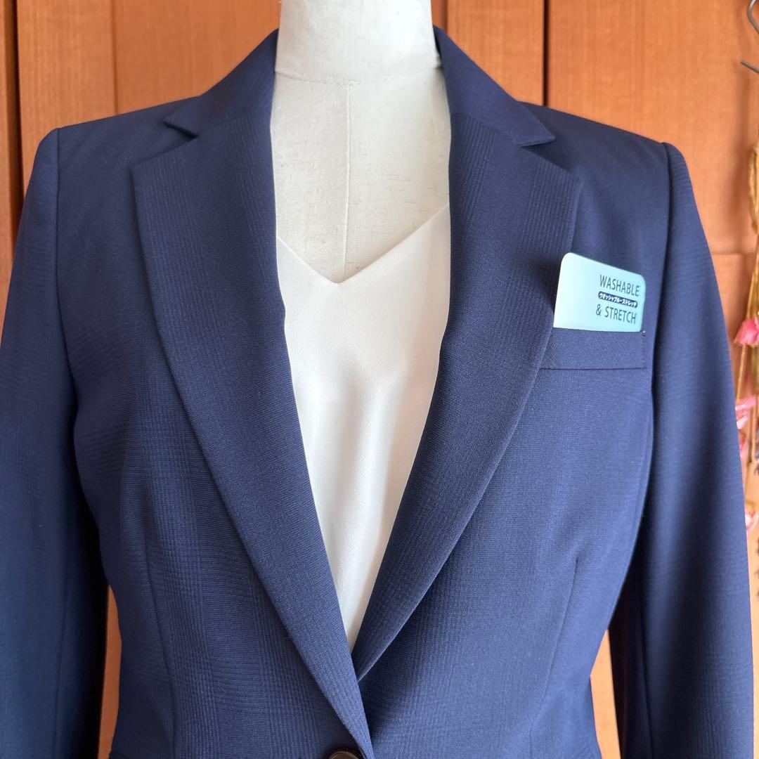 新品　パーフェクトスーツファクトリー　パンツスーツ　7号　ネイビー　タグ付き