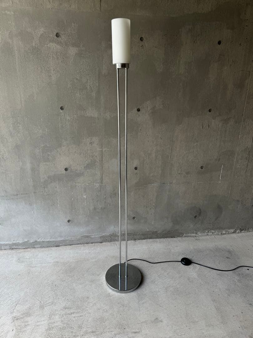 “National”モダンスタンドライト