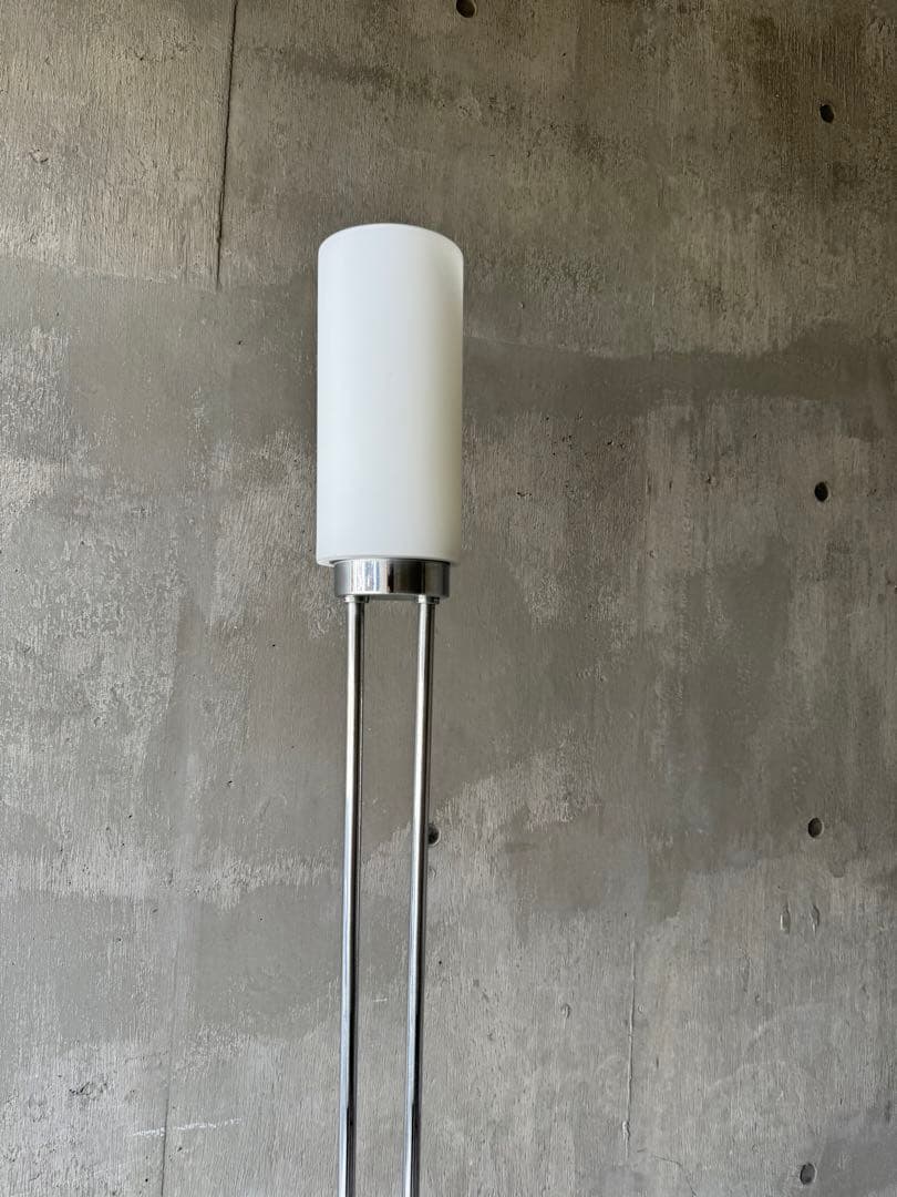 “National”モダンスタンドライト