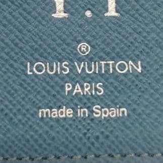 【現行品】ルイヴィトン エピレザー ジッピーウォレット ヴェルティカル ブルー