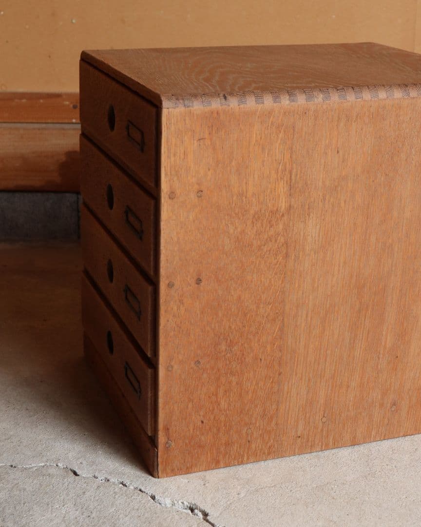 最終お値下げ　楢(ナラ)の4杯小引き出し　古道具 古家具 ドロワー アンティーク