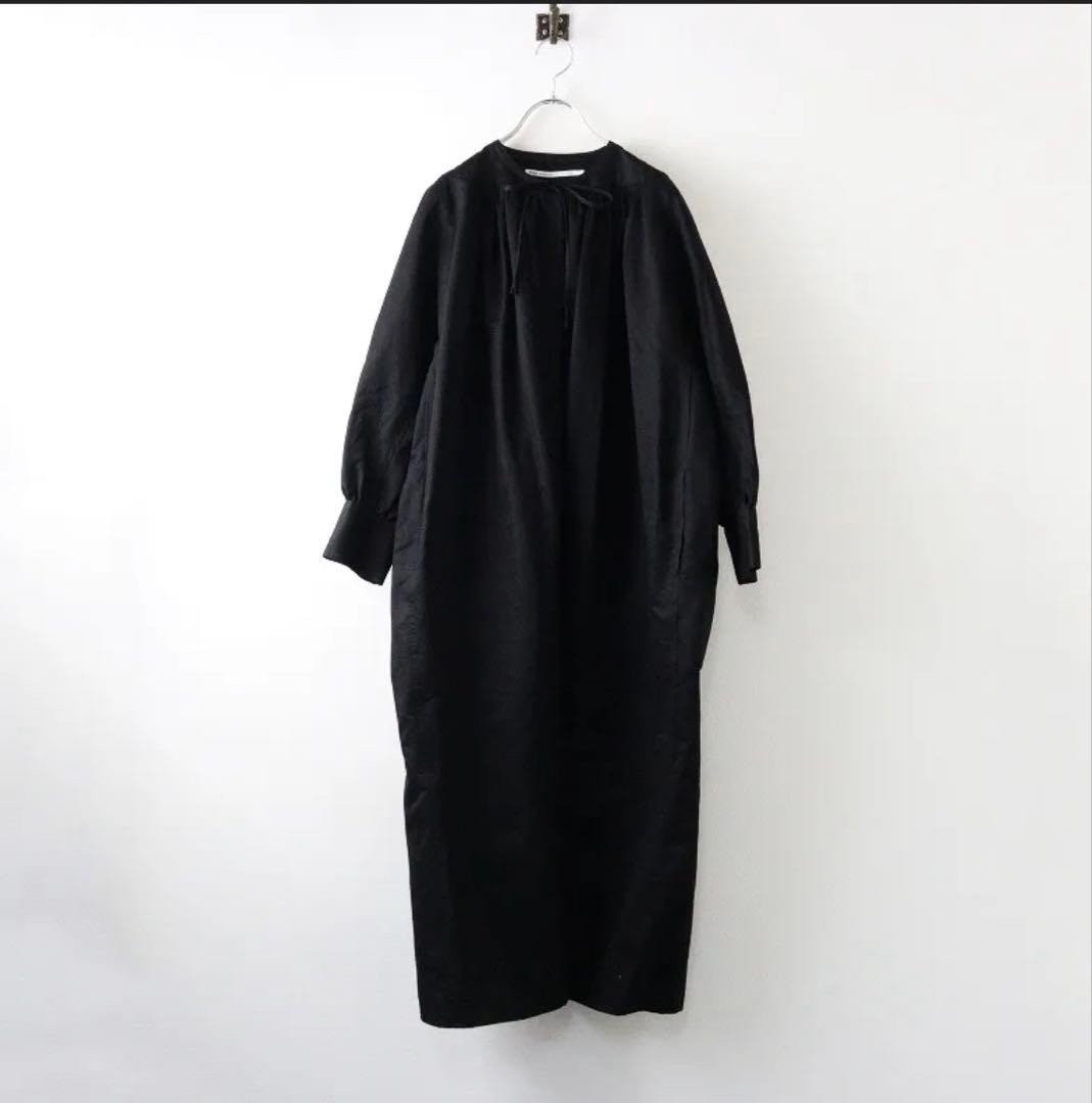 未使用tenn handcrafted modern ワンピース　コートブラック