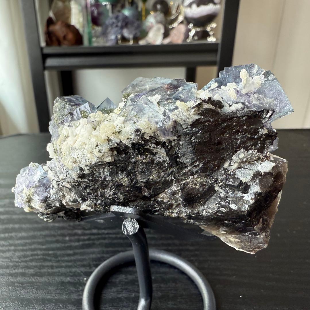 天然石カルサイト&ウォルフラマイト共生のフローライト原石NO.062313