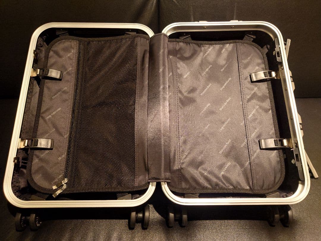 【純正】Mercedes-Benz/キャリーケース/ノベルティ非売品