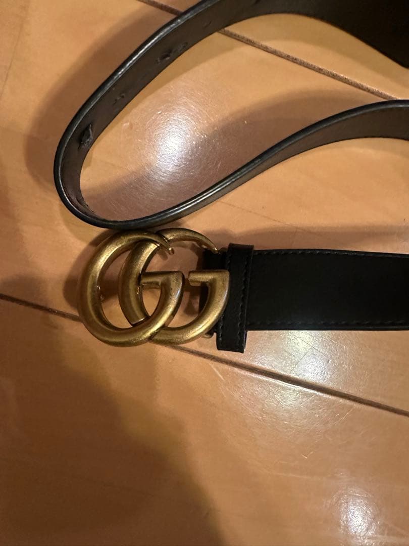 GUCCI ブラックベルト ゴールドバックル