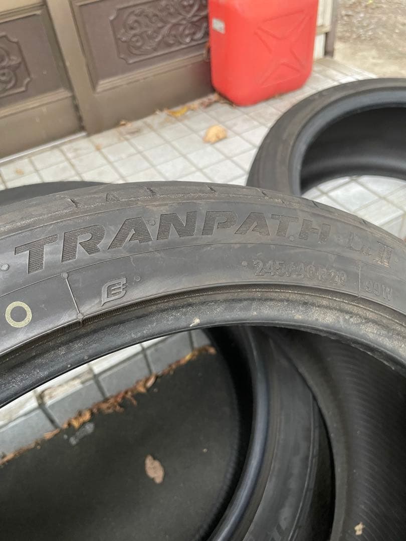 【即購入希望‼️】245/40r20 TOYO TRANPATH LuII21年製