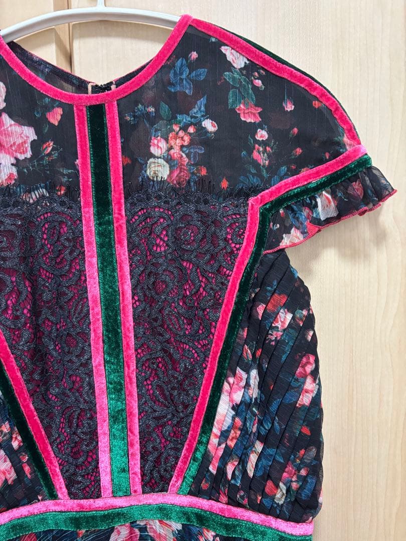 美品♡TADASHI SHOJI タダシショージ ワンピース