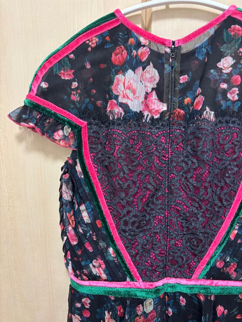 美品♡TADASHI SHOJI タダシショージ ワンピース