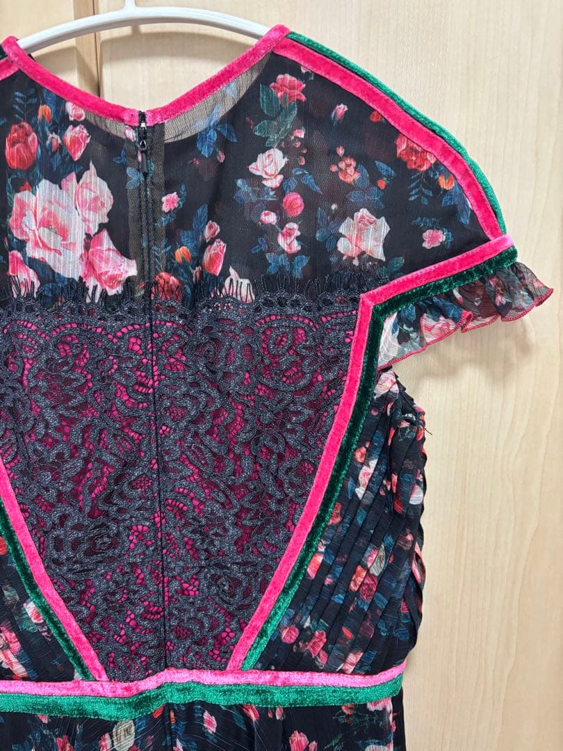 美品♡TADASHI SHOJI タダシショージ ワンピース