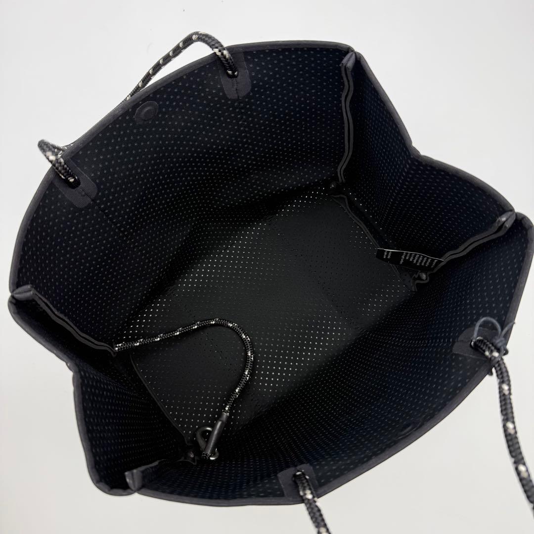 【極美品】ステイトオブエスケープ トートバッグ ポーチ付き 黒 A4可 軽量