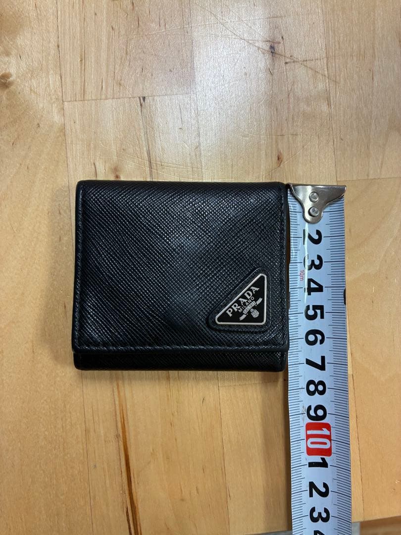 PRADA サフィアーノレザー ケース ブラック　三角ロゴ