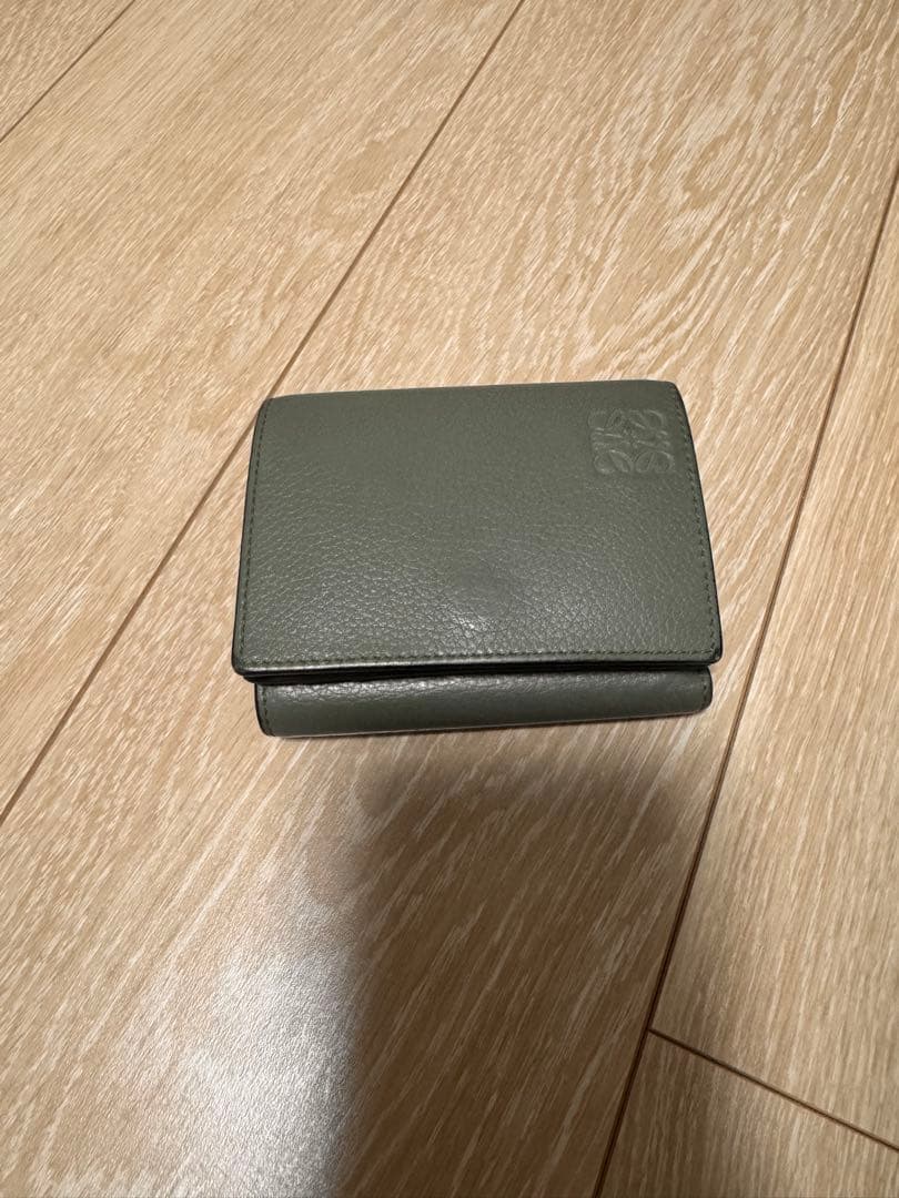 LOEWE 折りたたみ財布