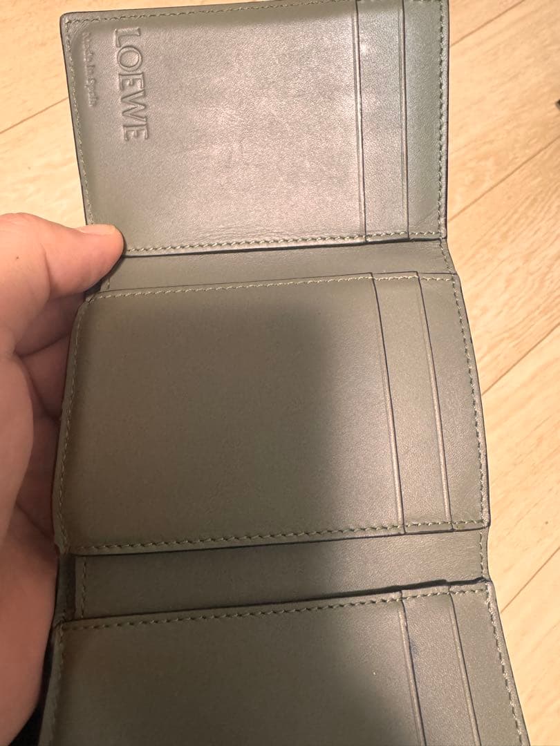 LOEWE 折りたたみ財布