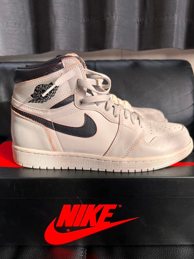 【美品】ナイキSB × エアジョーダン1 ハイ OG “NYC TO PARIS