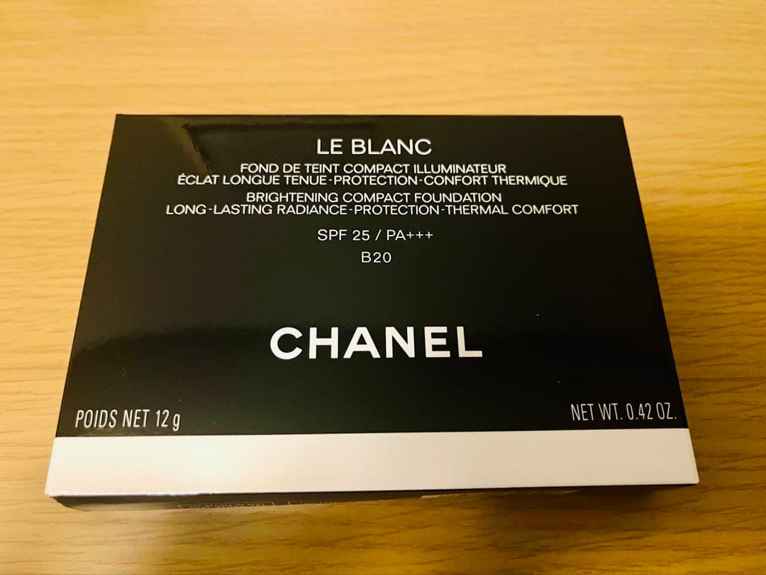 CHANEL LE BLANC B20 コンパクトファンデーション