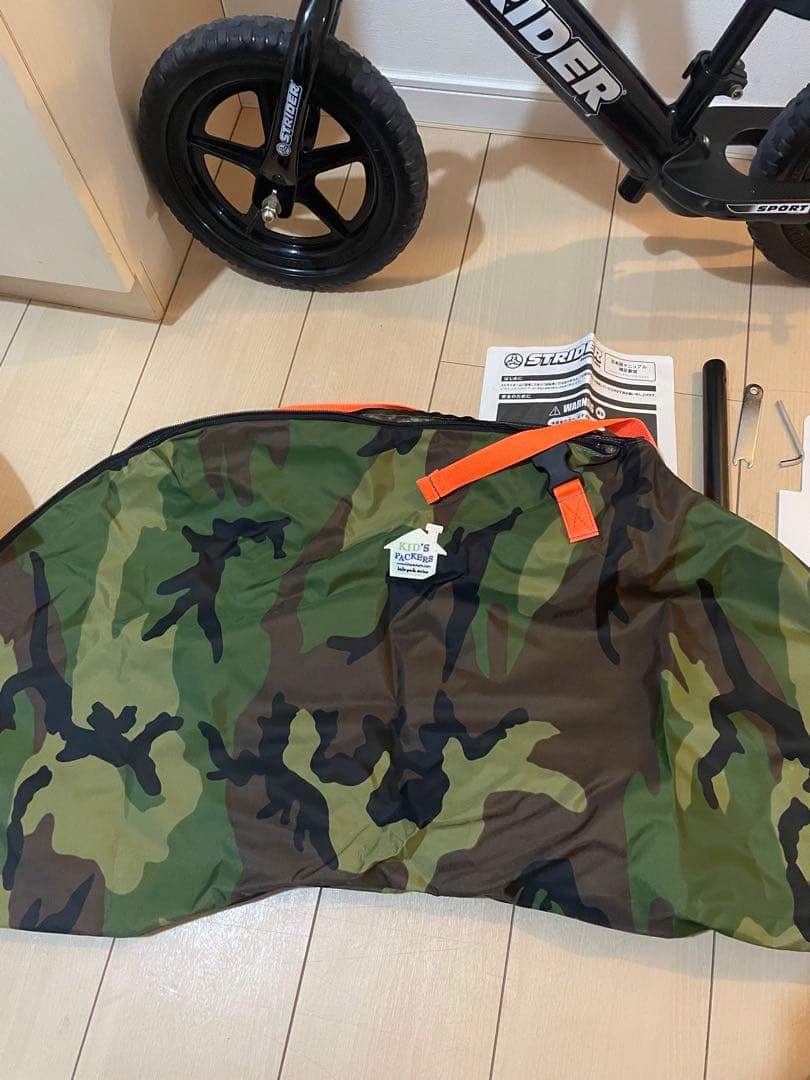 【美品】STRIDER 12インチ ブラック　スポーツモデル　ケース付き