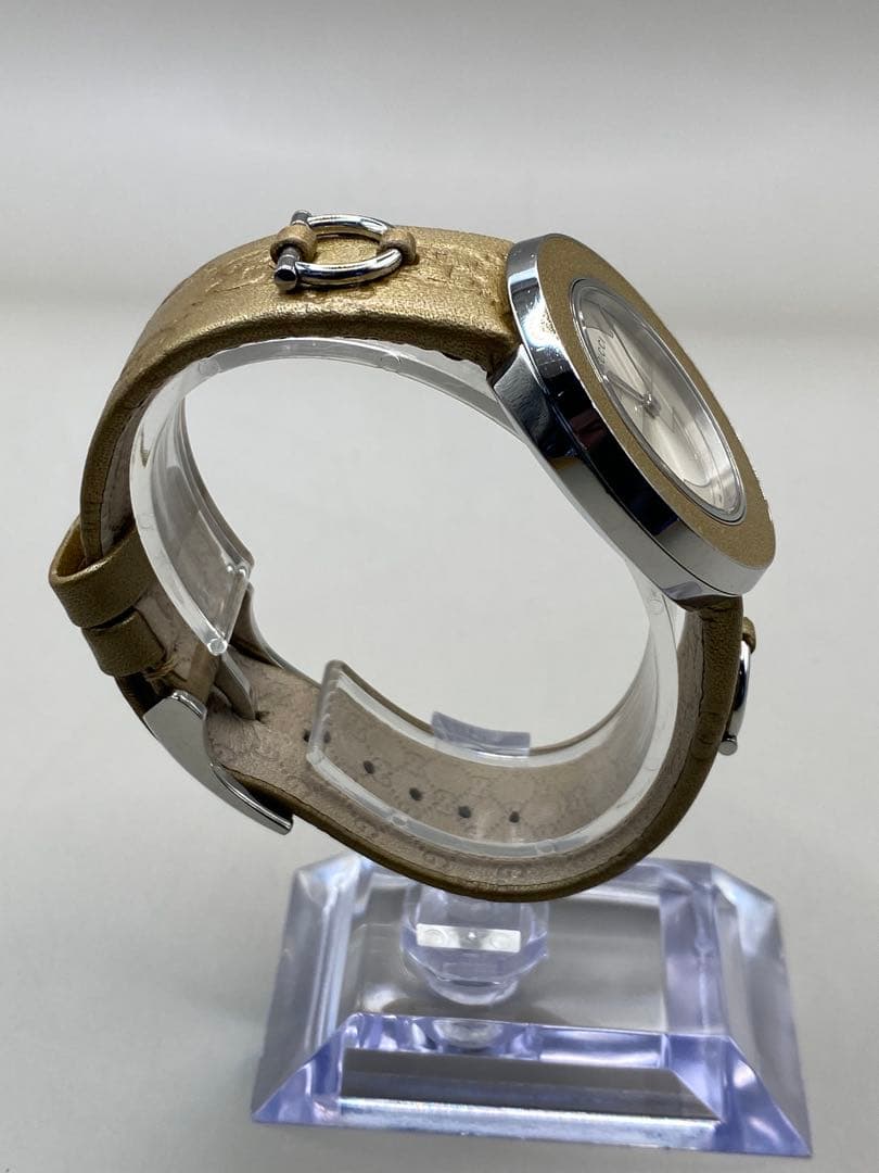 GUCCI ゴールドレザー 129.4 レディース腕時計