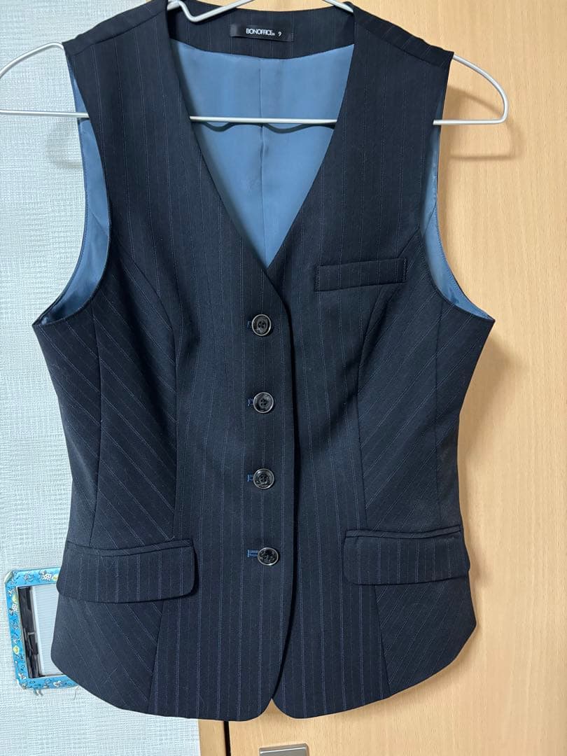 ボンマックス事務服　ブラック×ブルーのストライプ3点セット
