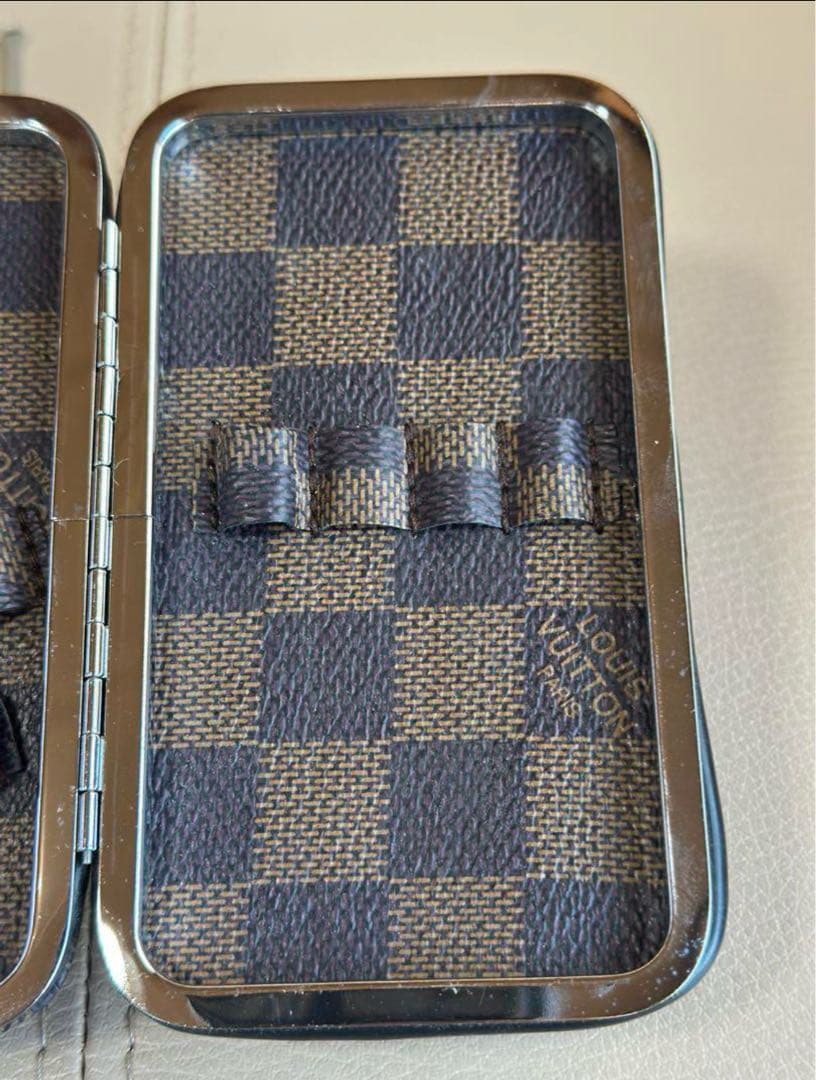 極美品！ LOUIS VUITTON ダミエ トラベルキット 爪切り 耳かき