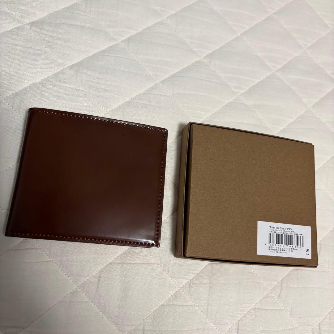 新品同様 fruh [フリュー] スマートショートウォレット コードバン