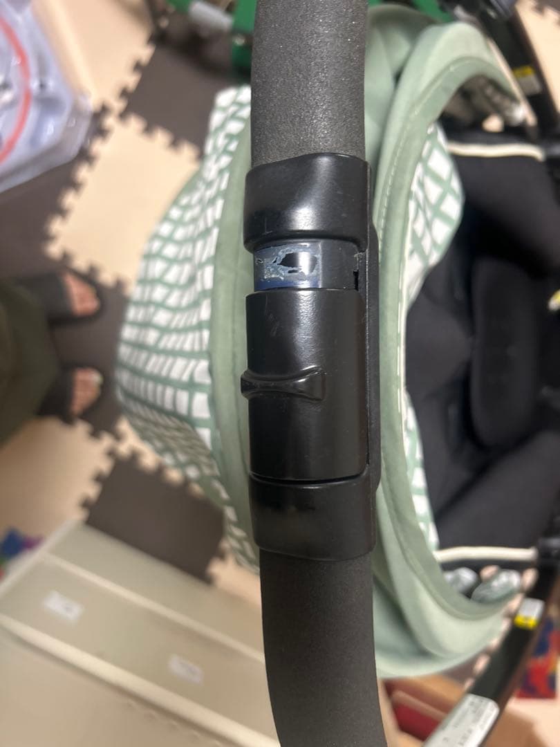 Aprica カルーンエアー AB グリーン　軽い！