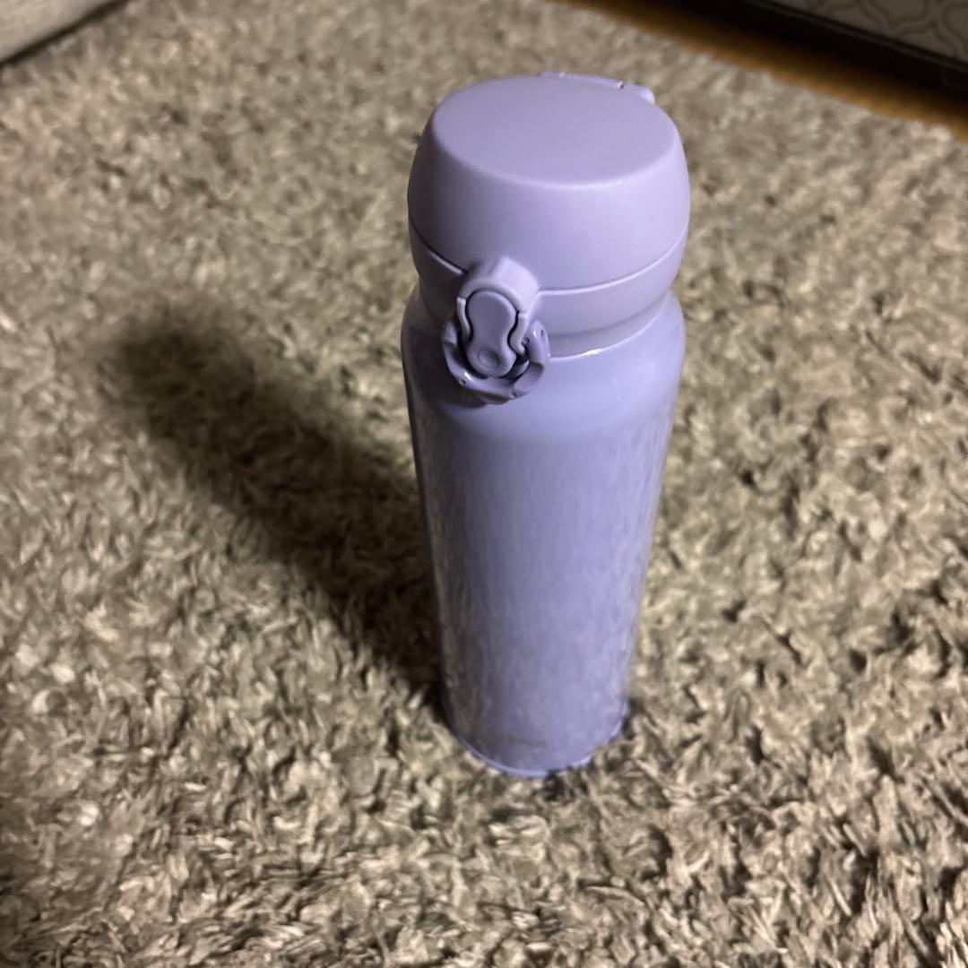 紫色 プラスチック製 水筒