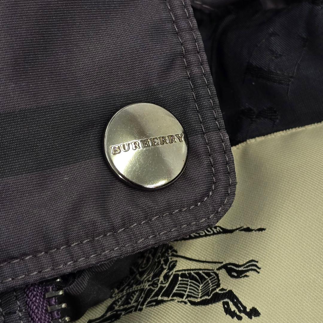 訳あり バーバリーロンドン ダウンコート　メガチェック 総柄