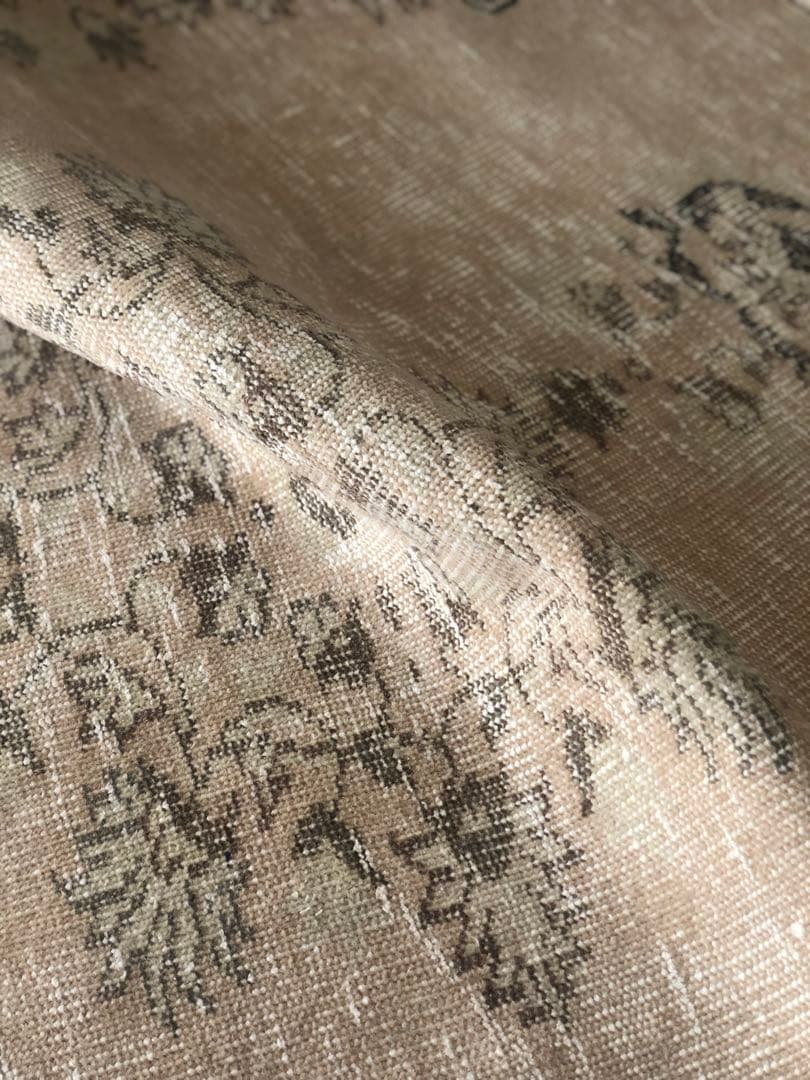 ヴィンテージラグ　トルコ　ベージュオーバーダイ　アナトリア　フローラルメダリオン