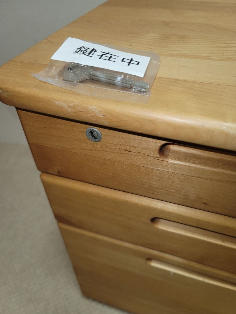 大幅値引き！堀田木工所の 木製学習机と椅子セット早いもん勝ち！