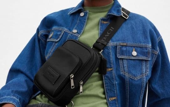 専用【美品】COACH レーサー スリング パック 《ブラック》不織布袋付き