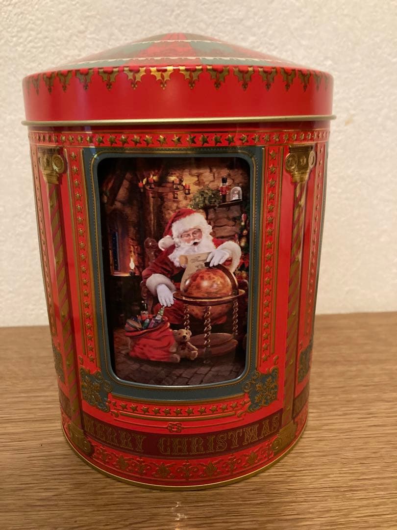 クリスマス　クッキー缶　オルゴール付き