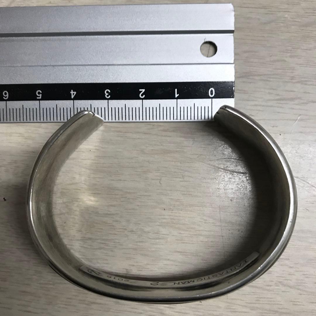 ファンタスティックマン バングル