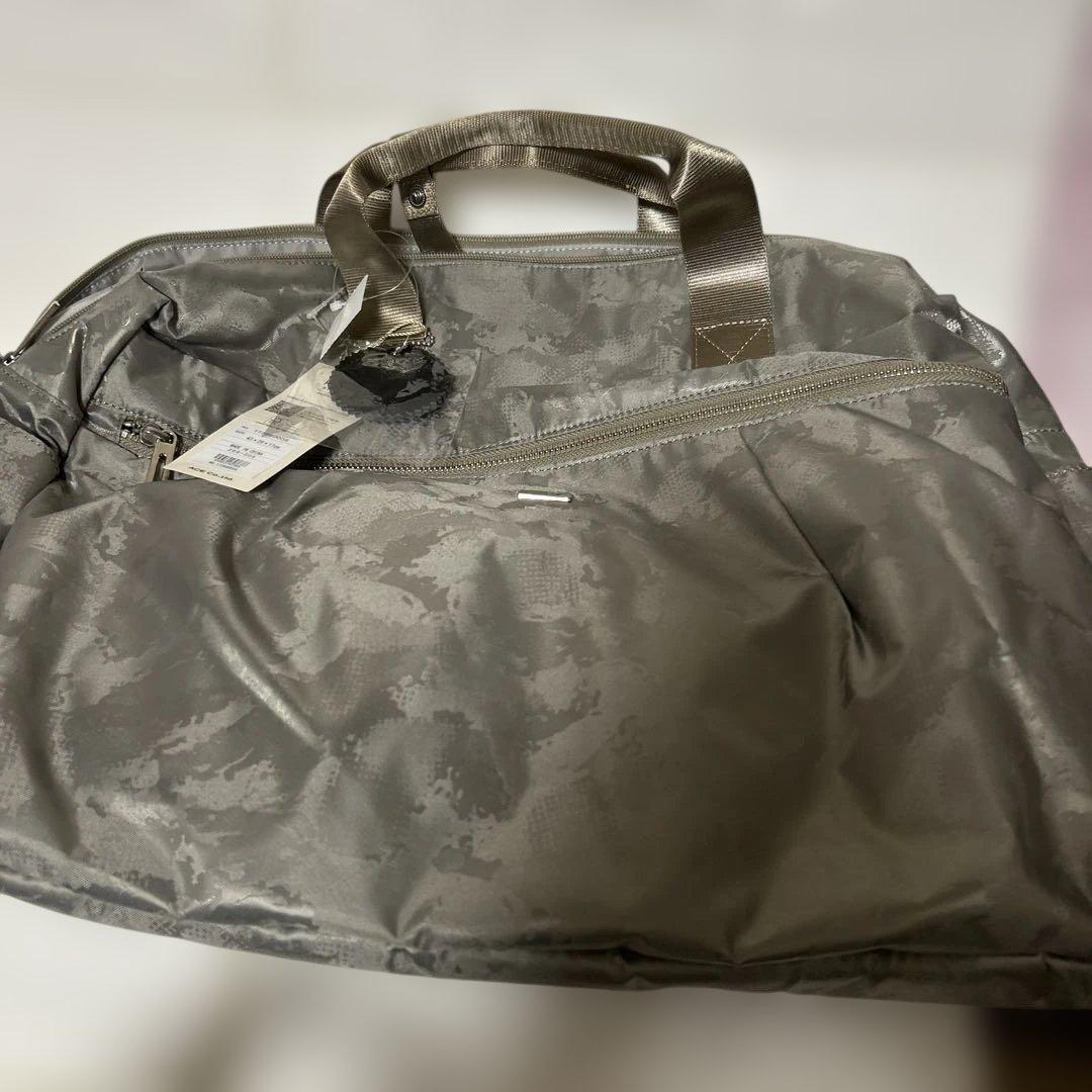 新品Kanana project ボストンバッグ カナナプロジェクトキャリ上に