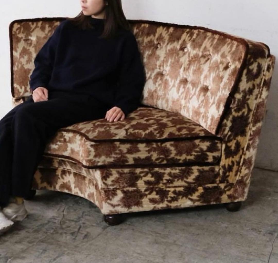 【限定値下げ】カリモク ソファ 扇形コーナー