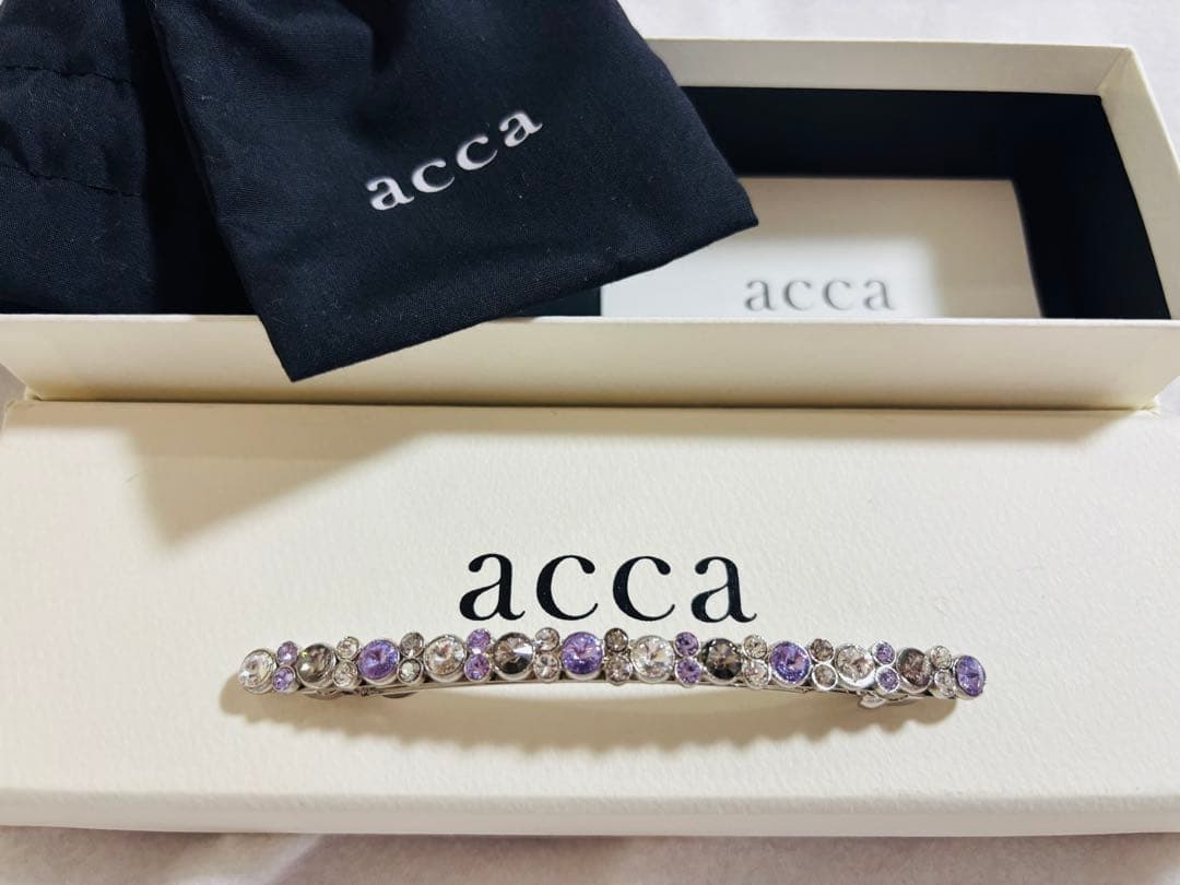 【新品箱入】acca バレッタ　クリップ　ベリーバレッタ　ピン　紫