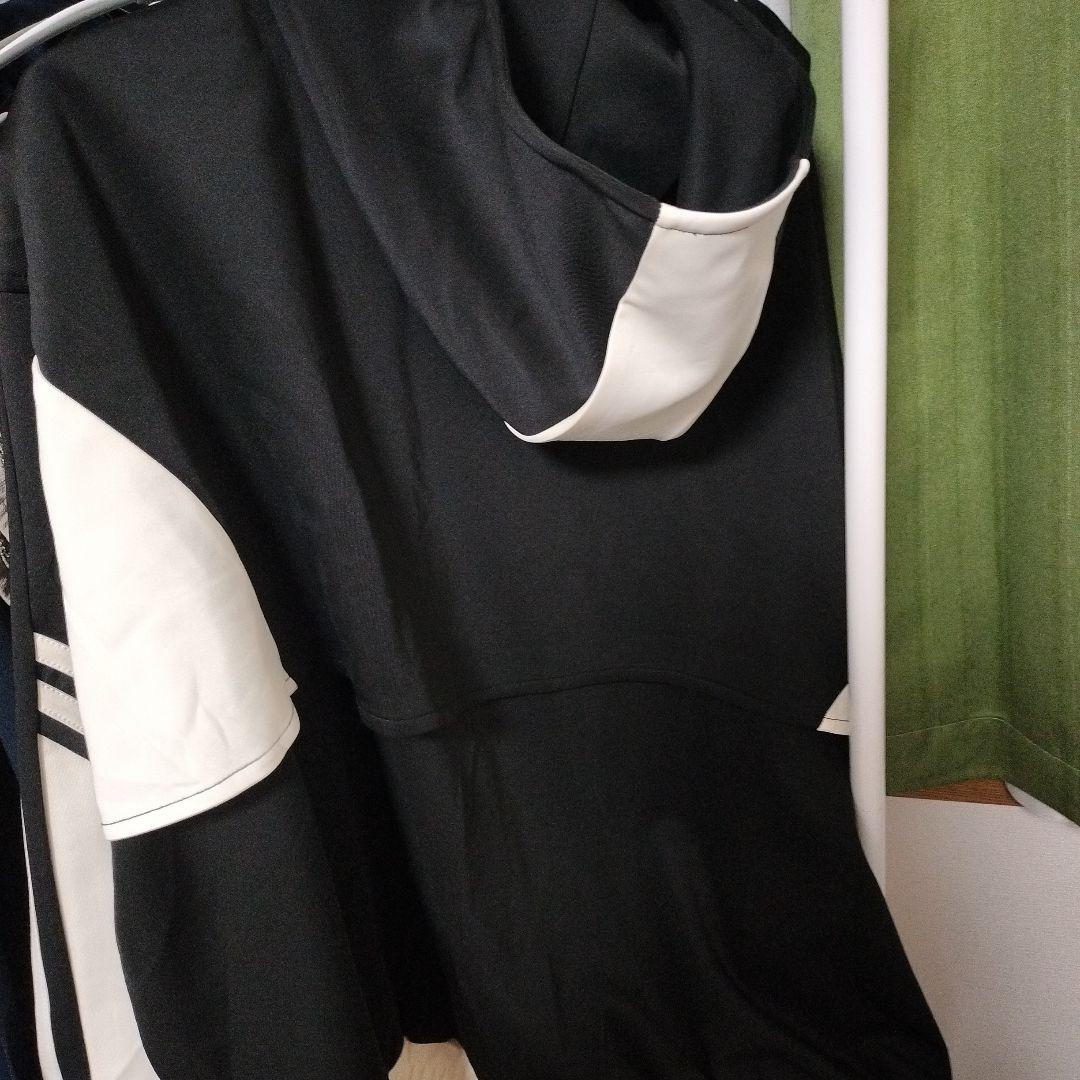 レフレム　BIGアーチ切替ハイネックジャージパーカー