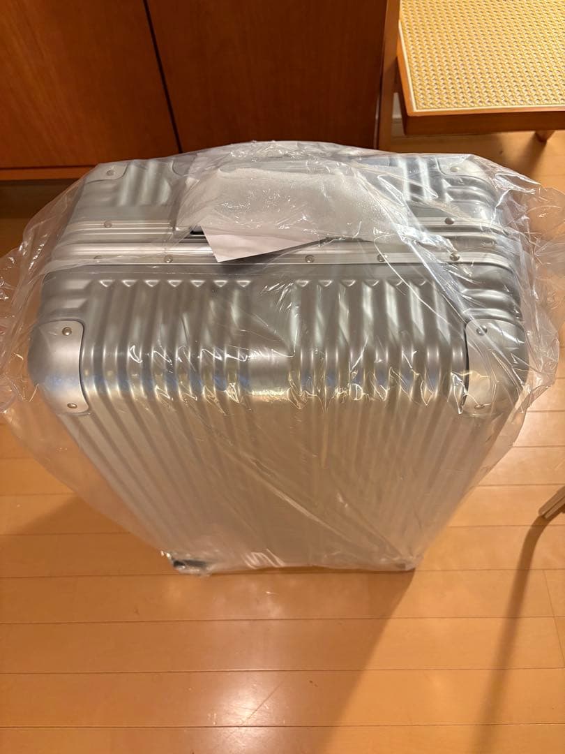 スーツケース キャリーケース アルミタイプ 軽量 収納 ロック ダイヤル式