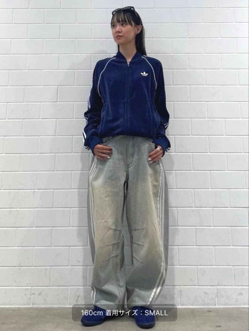 新品！！adidas ベロアトラックトップ