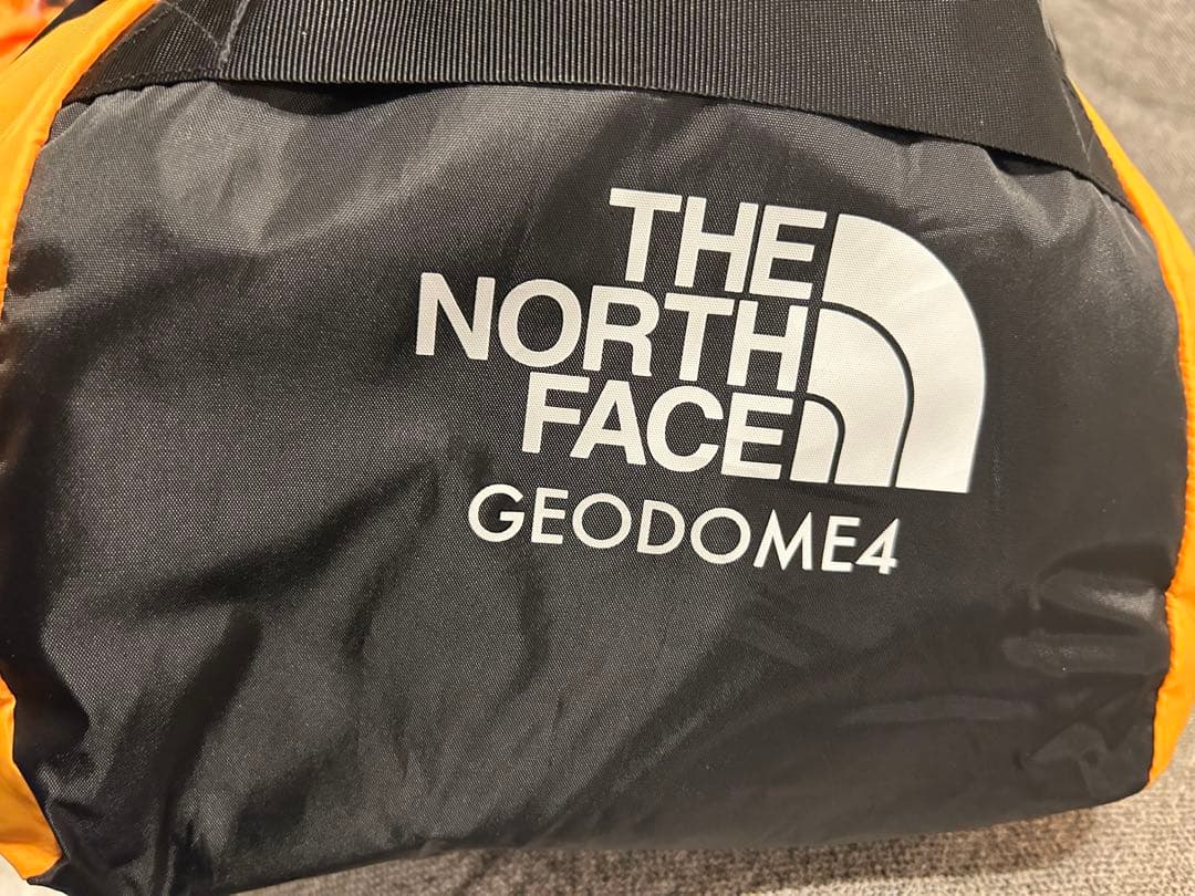 ① ノースフェイステント　ジオドーム4、スタープ5